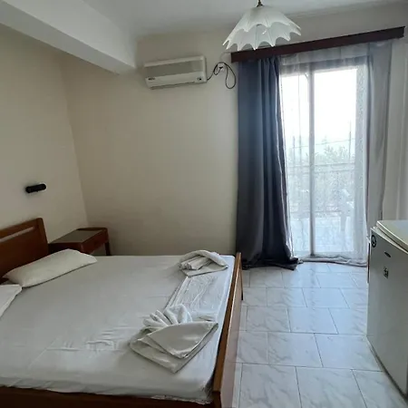 Michaela Poros (Kefalonia)