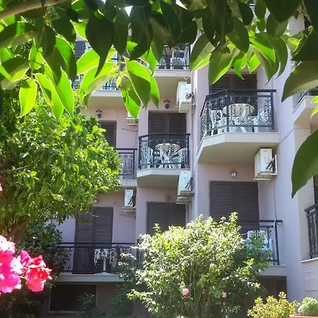 Michaela 3* Poros (Kefalonia)