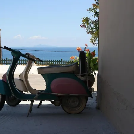Hotell Michaela Poros (Kefalonia)