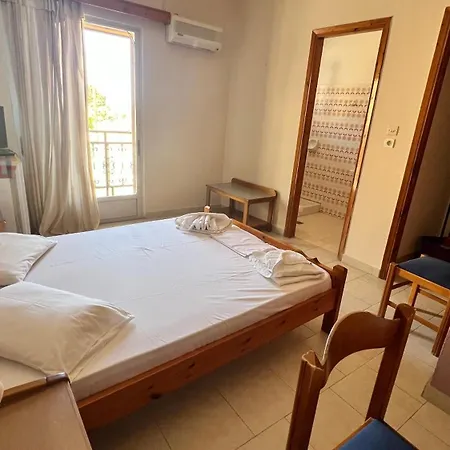 Michaela Hotel Poros (Kefalonia)