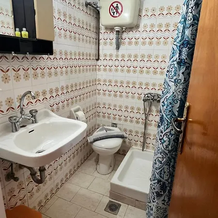 Michaela Hotel Poros (Kefalonia)