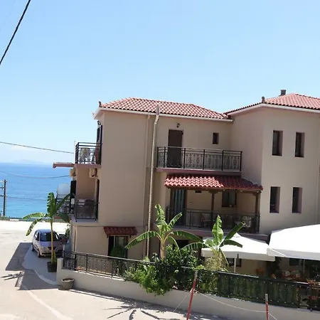 Michaela Hotel Poros (Kefalonia)